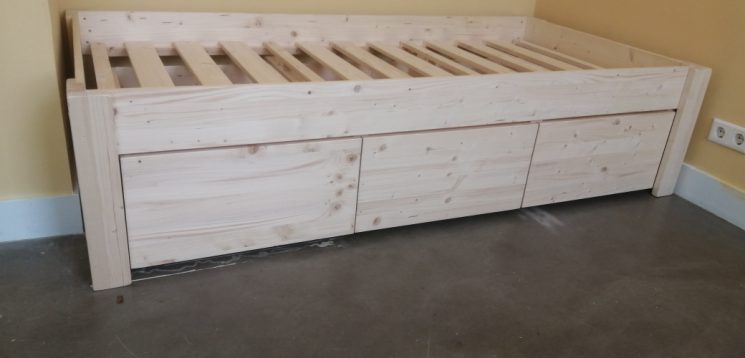 Houten Bed - Petra (Laag)